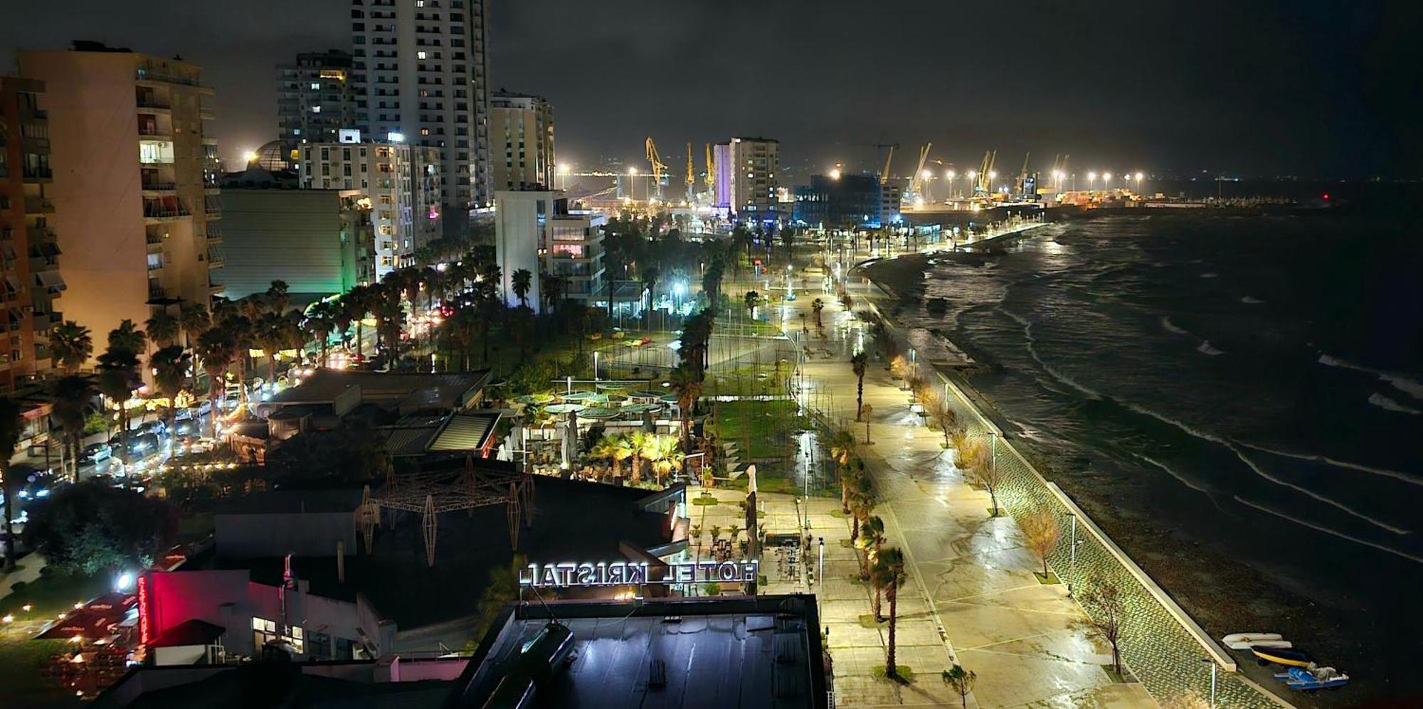 Premium , Marina , Center , Beachfront Durrës 外观 照片